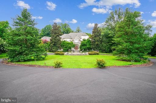 10420 RIVERWOOD DRIVE