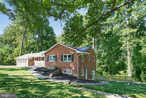 5940 SAINT JOHN DRIVE