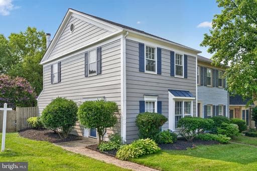 7501 BLANFORD COURT