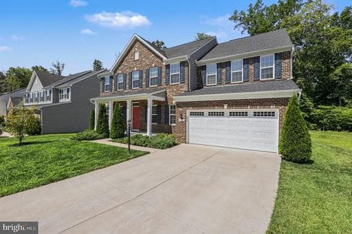 102 ELMSLEY LANE
