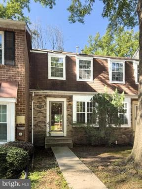 13627 Deerwater Dr, Germantown, MD 20874-2847, United States