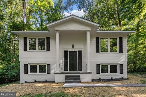 636 HOLLY CORNER ROAD
