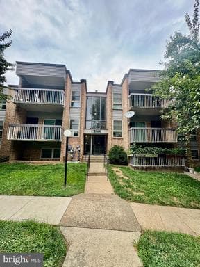 2307 GREENERY LANE 203-2