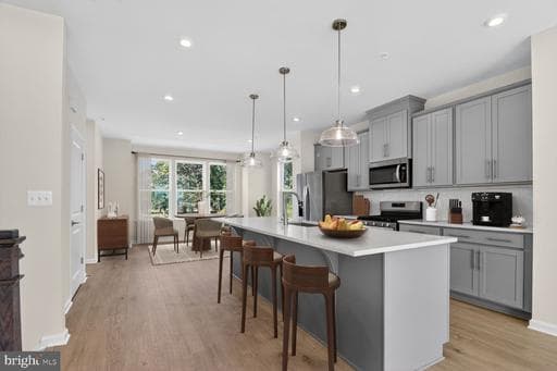4106 VIEWPATH ROAD