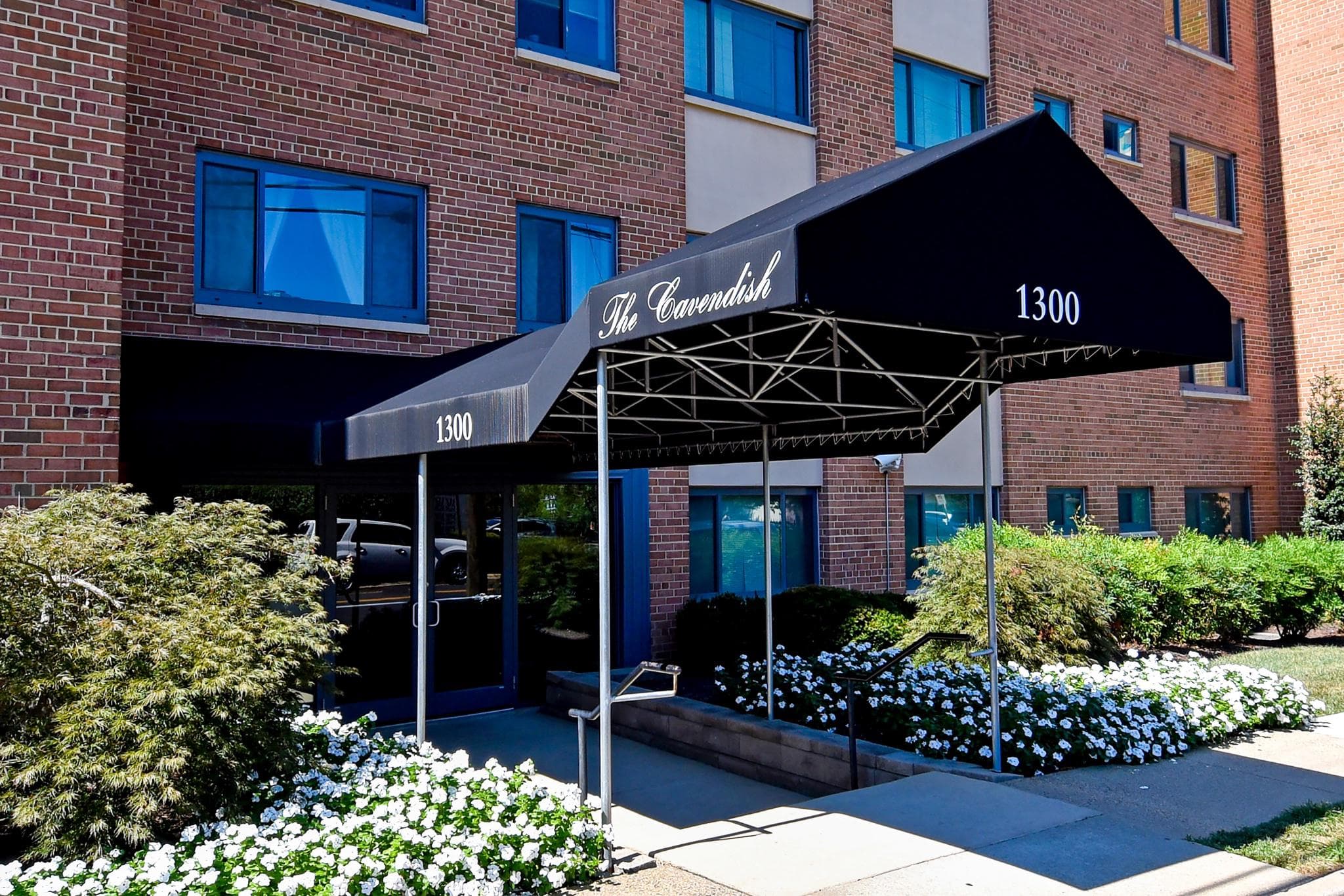 1300 S Arlington Ridge Rd, Arlington, VA 22202-1931, United States