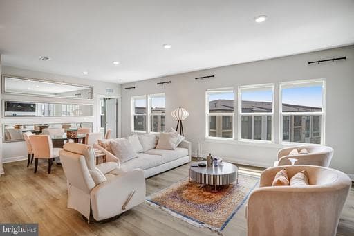 12850 MOSAIC PARK WAY 2U