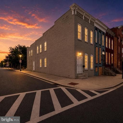 527 S Smallwood St, Baltimore, MD 21223-2947, United States