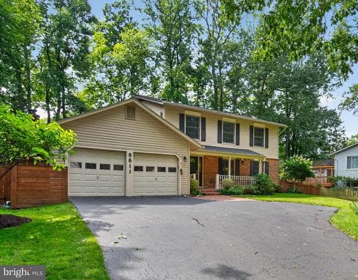 8811 HAYLOAD COURT
