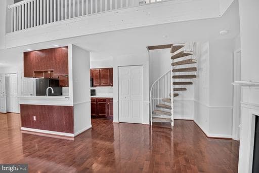 9816 Lake Pointe Ct, Upper Marlboro, MD 20774-4722, United States