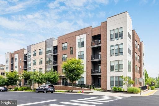 11200 RESTON STATION BOULEVARD 502
