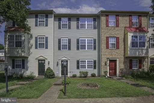 506 Kensington Dr, Fredericksburg, VA 22405-8713, United States