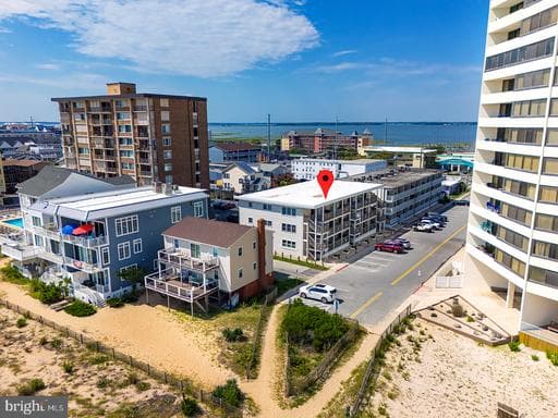 9 85th St, Ocean City, MD 21842-7395, United States