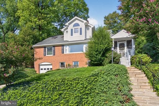 802 Parkway Ter, Alexandria, VA 22302-3613, United States
