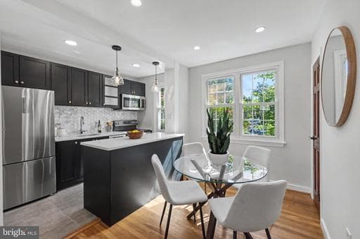 3203 Commonwealth Ave, Alexandria, VA 22305-2824, United States - Photo 1