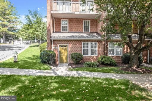 3813 CHESTERWOOD DRIVE 3813