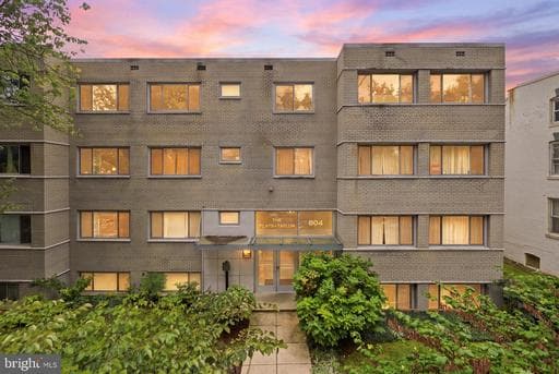 804 Taylor St NW, Washington, DC 20011-5848, United States