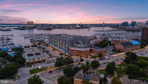 2702 Lighthouse Pt E, Baltimore, MD 21224-5059, United States - Photo 1