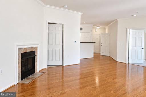 3021 Nicosh CIR #1011 FALLS CHURCH VA 22042