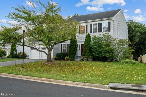 43848 Glenhazel Dr, Ashburn, VA 20147-3937, United States