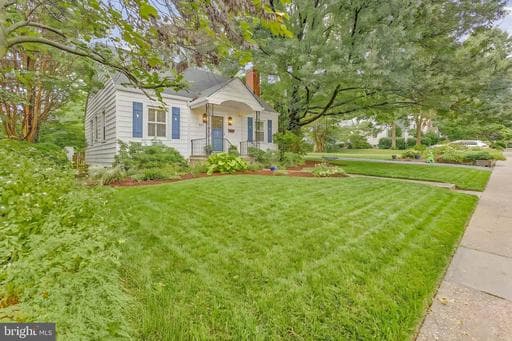 3521 8th St S, Arlington, VA 22204-1525, United States