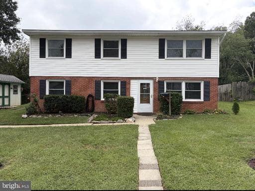 15109 Campbell Ln, Woodbridge, VA 22193-1654, United States