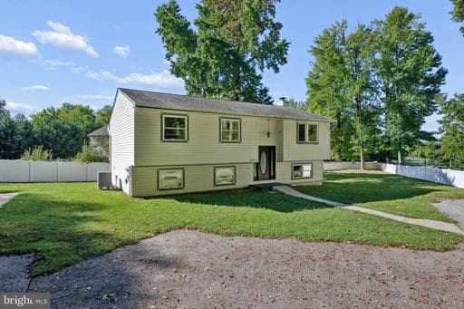 1365 Moyer Rd, Annapolis, MD 21403-4602, United States - Photo 1