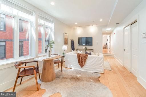 2818 CONNECTICUT AVE NW #14,WASHINGTON,DC,20008,WASHINGTON