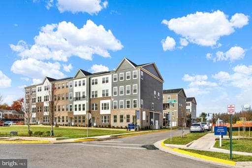 9639 HUMMINGBIRD DRIVE,MANASSAS,VA,20110,MANASSAS CITY