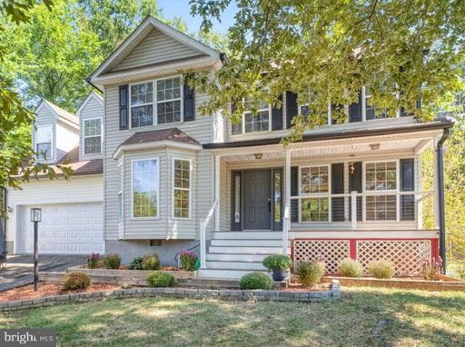 40 Melanie Hollow Ln, Fredericksburg, VA 22405-2870, United States