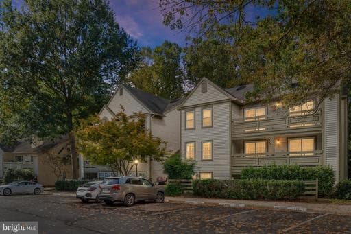 11709 Karbon Hill Ct, Reston, VA 20191-2369, United States