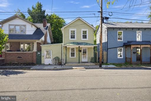 23 E Germain St, Winchester, VA 22601-4627, United States