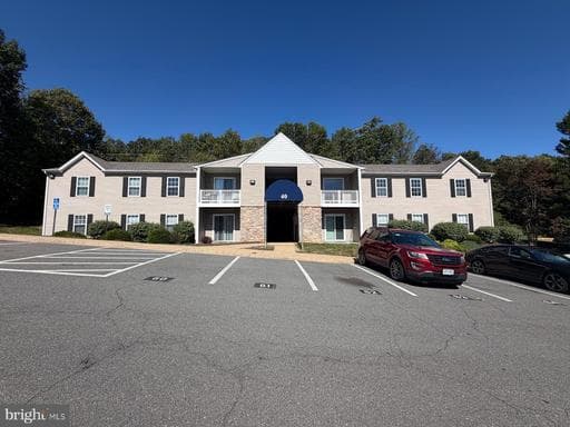 40 Smokewood CT #200 STAFFORD VA 22554