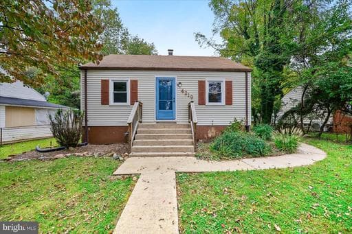 4219 Round Hill Rd, Silver Spring, MD 20906-4871, United States