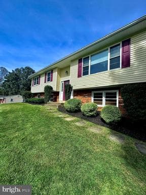 5502 Baldwin St, Warrenton, VA 20187-9250, United States