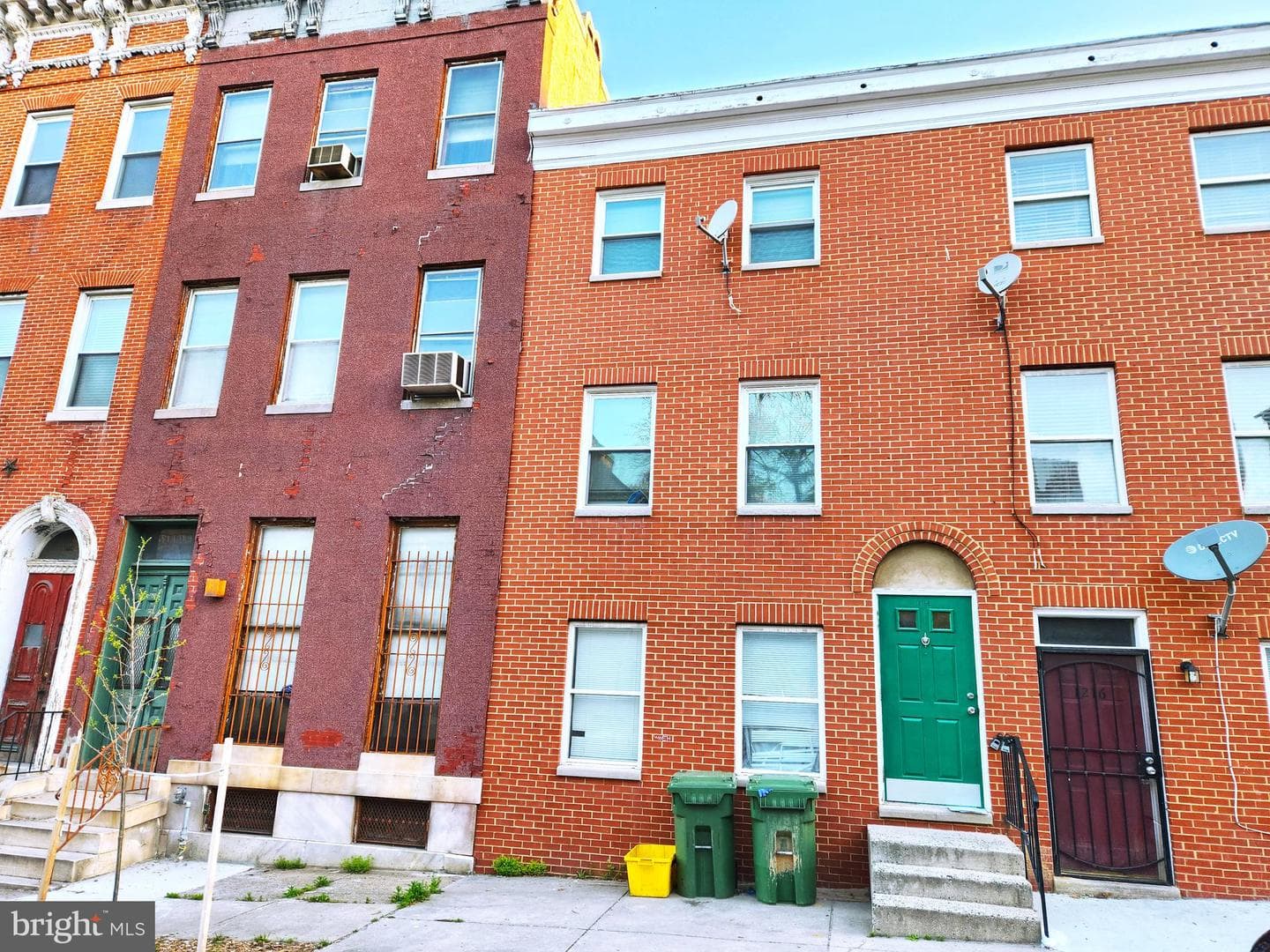 1216 W LAFAYETTE AVENUE 3
