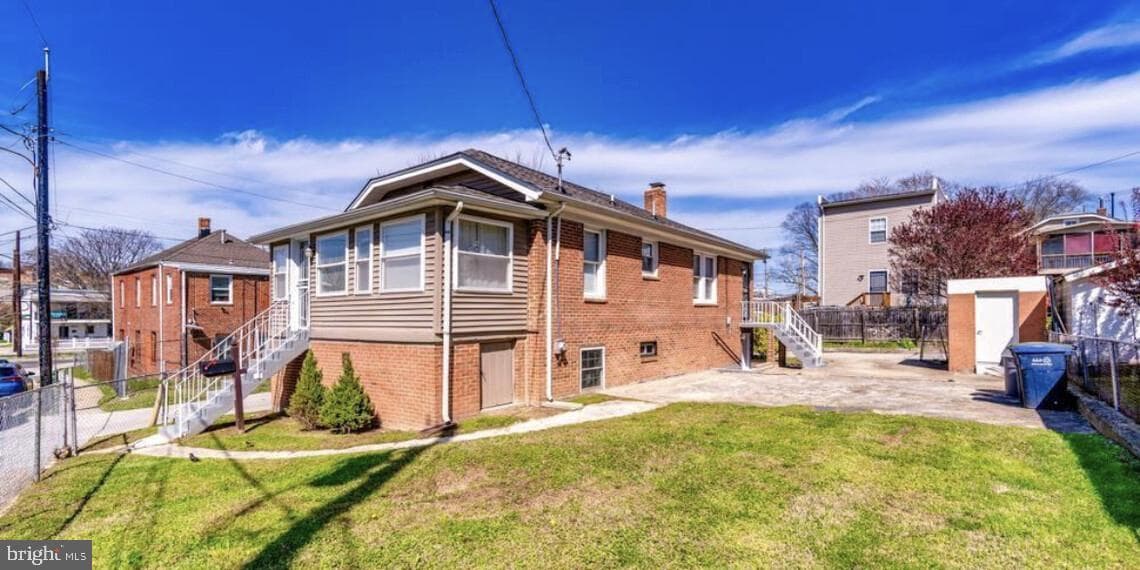 609 49TH PL NE,WASHINGTON,DC,20019,WASHINGTON