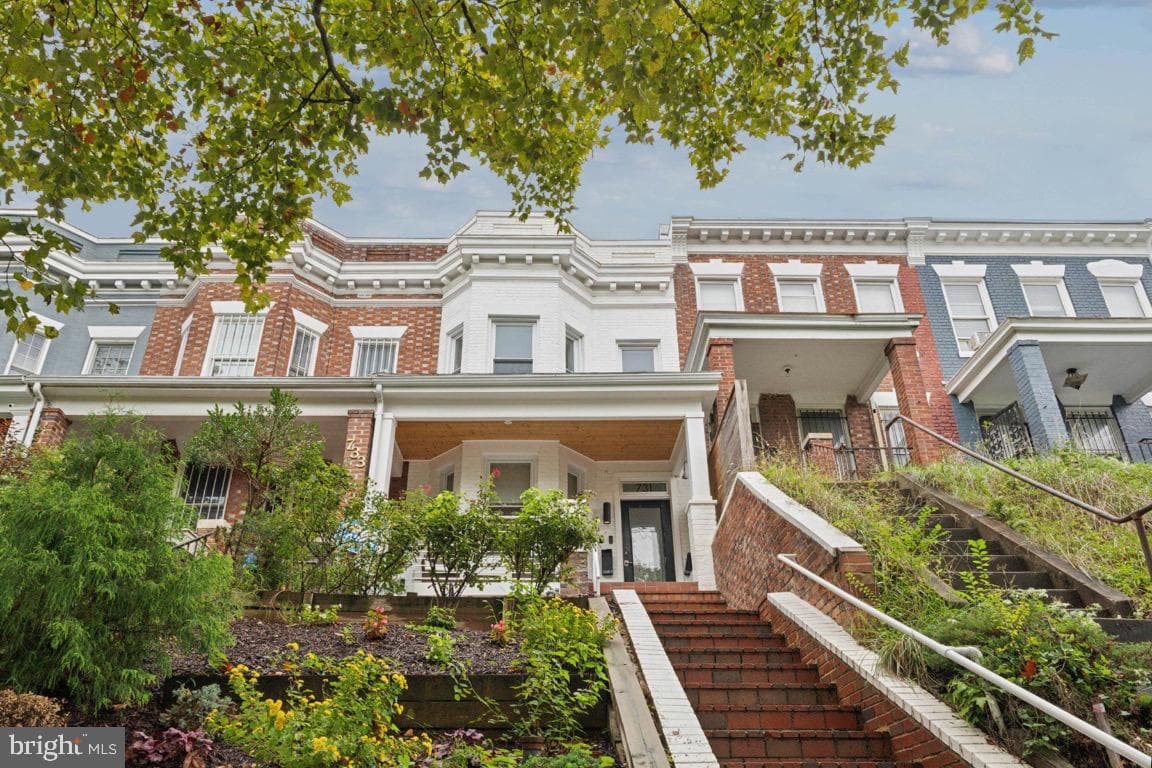 731 FAIRMONT STREET 1 - Photo 1