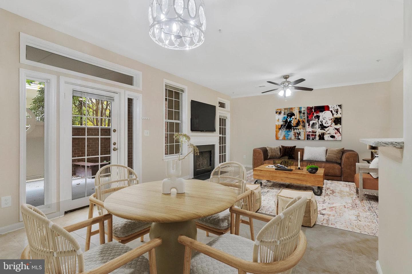 1319 GARDEN WALL COURT 404