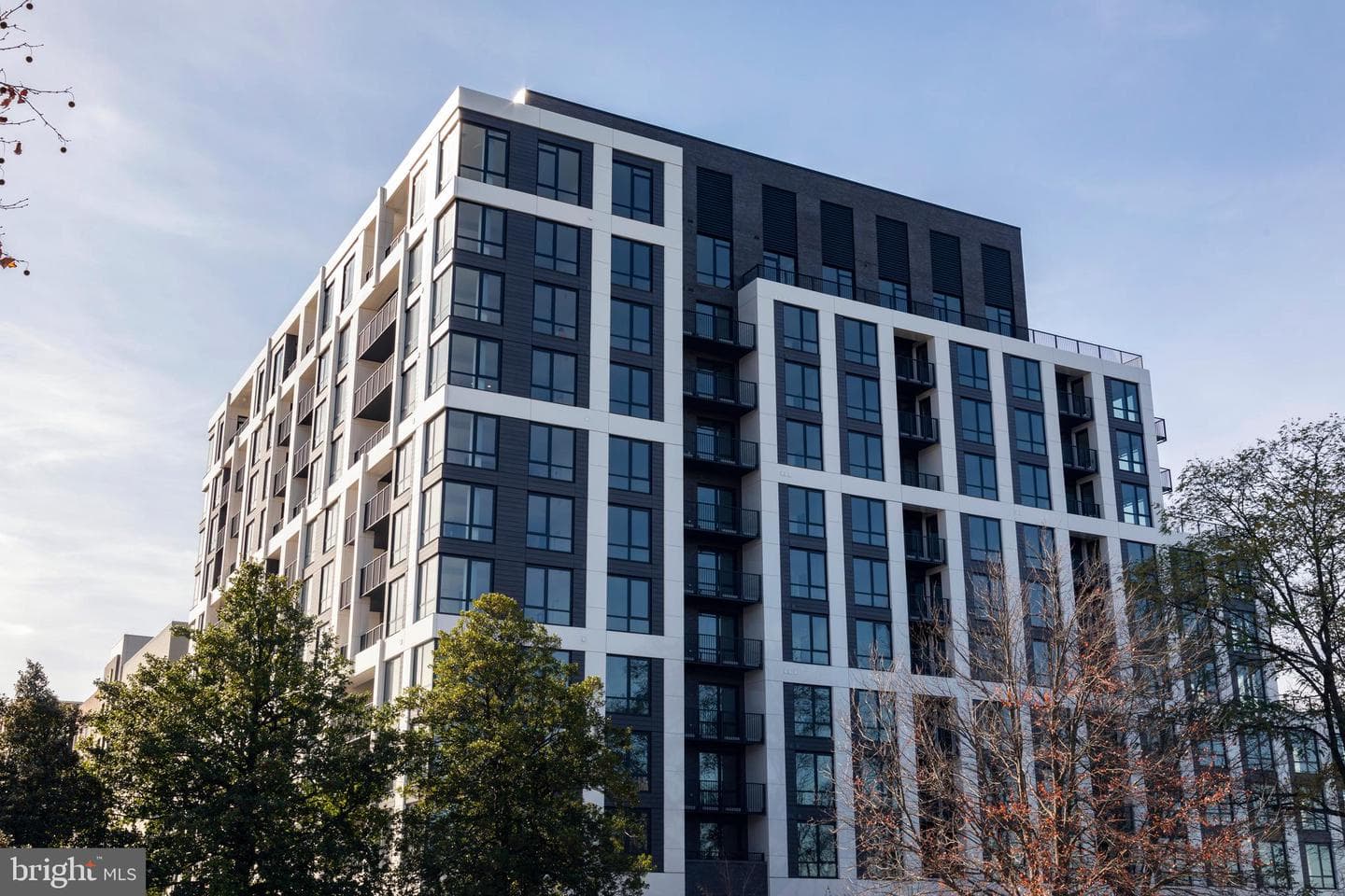 255 W. FALLS STATION BLVD #206,FALLS CHURCH,VA,22046,FALLS CHURCH CITY