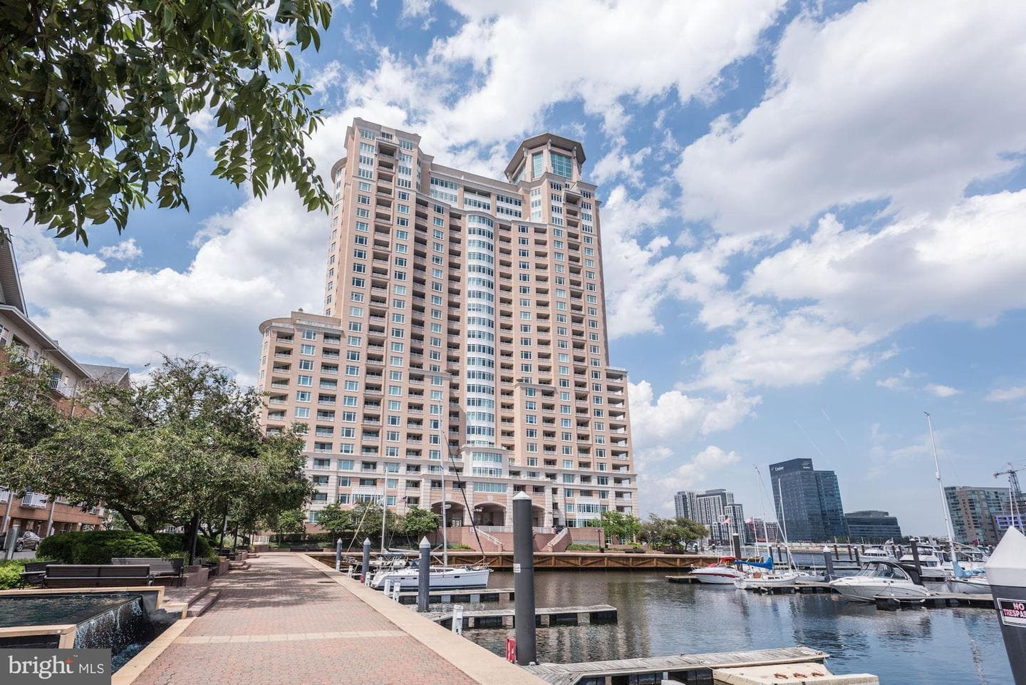 100 HARBORVIEW DRIVE 1708