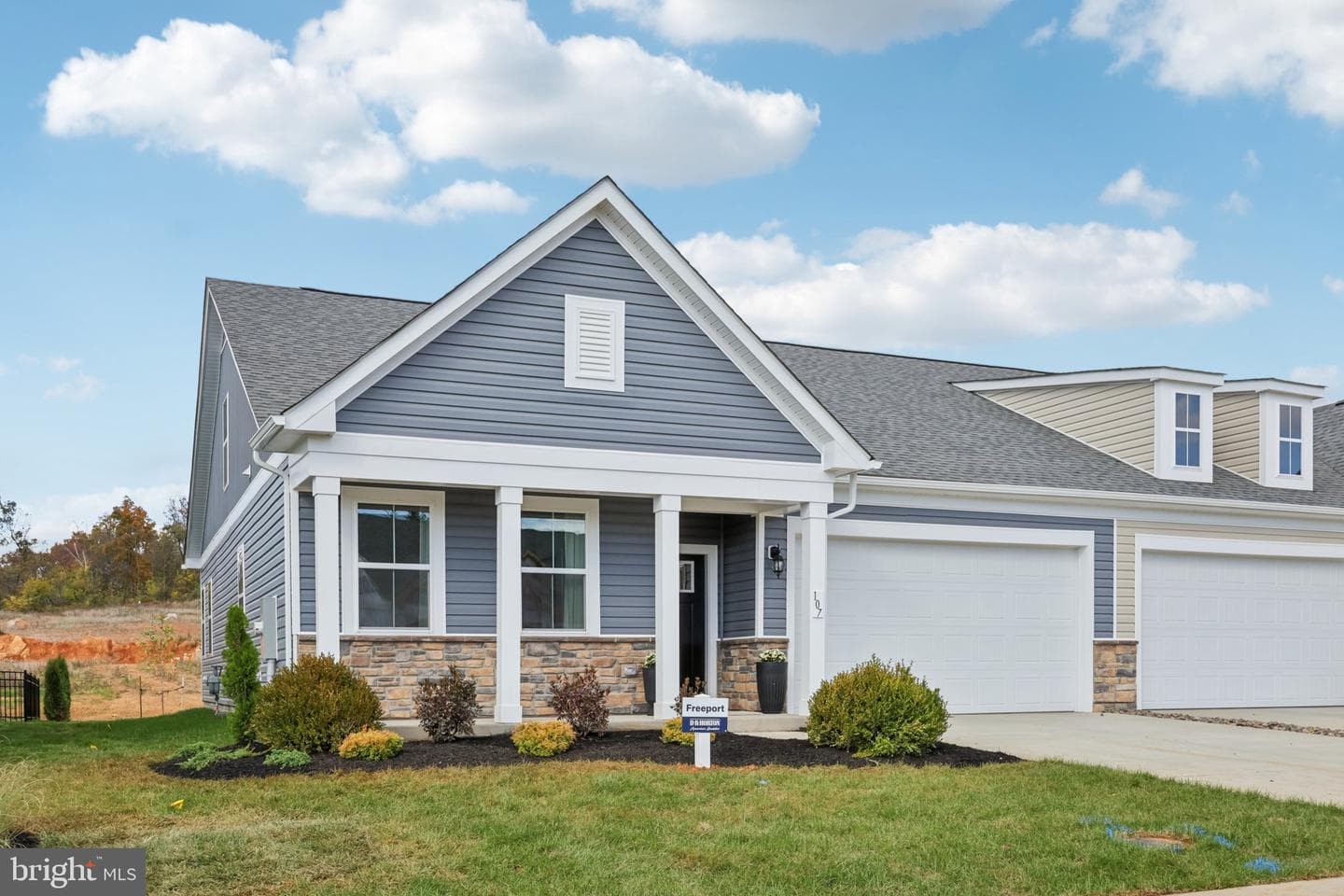 125 TRELLIS VIEW LANE
