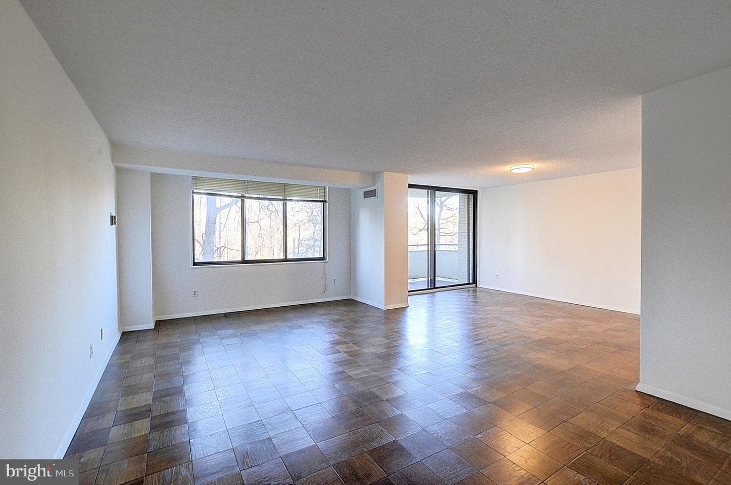 5225 POOKS HILL RD #324N,BETHESDA,MD,20814,MONTGOMERY