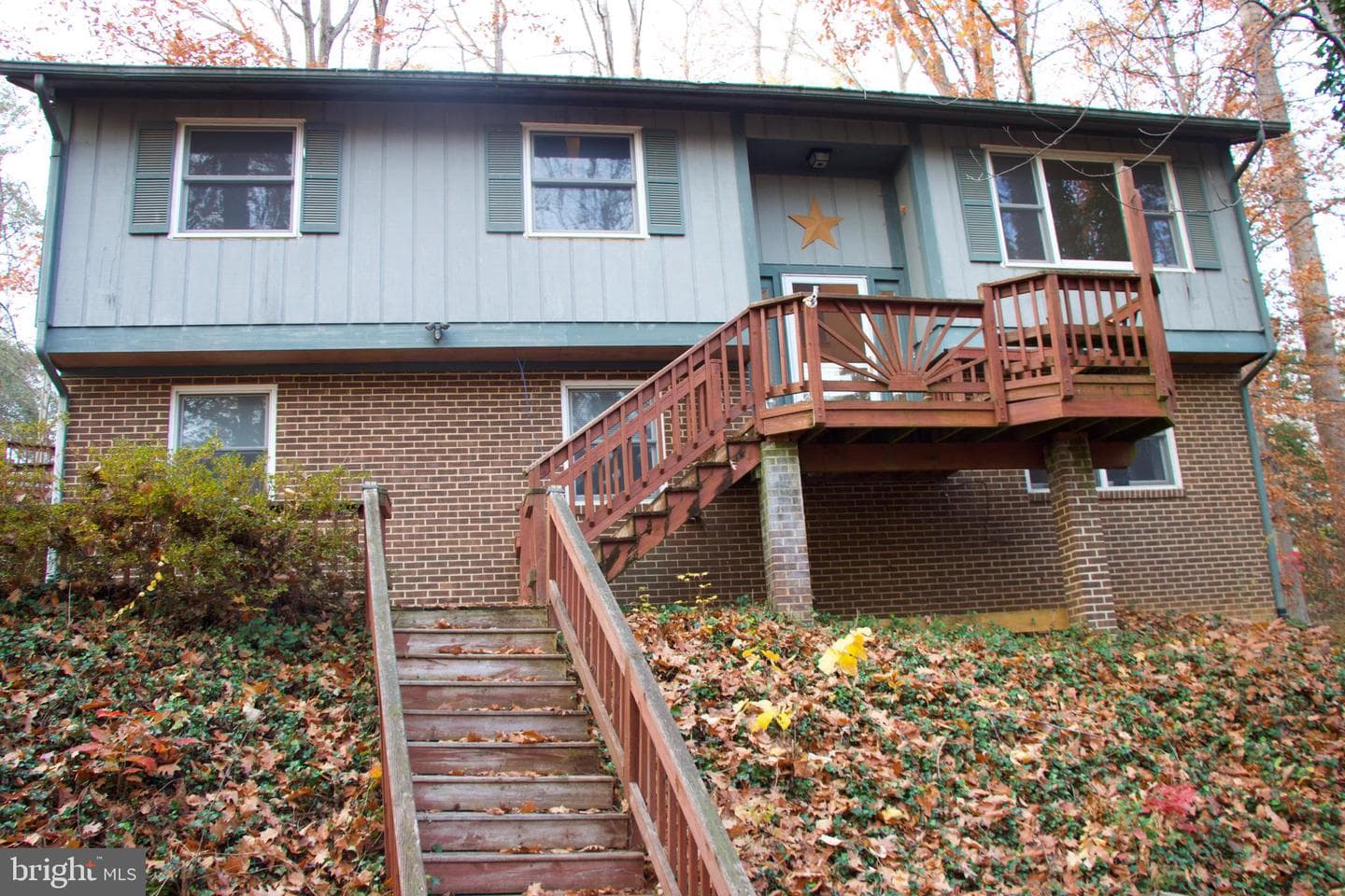 2018 Farragut Dr, Stafford, VA 22554-2307, United States