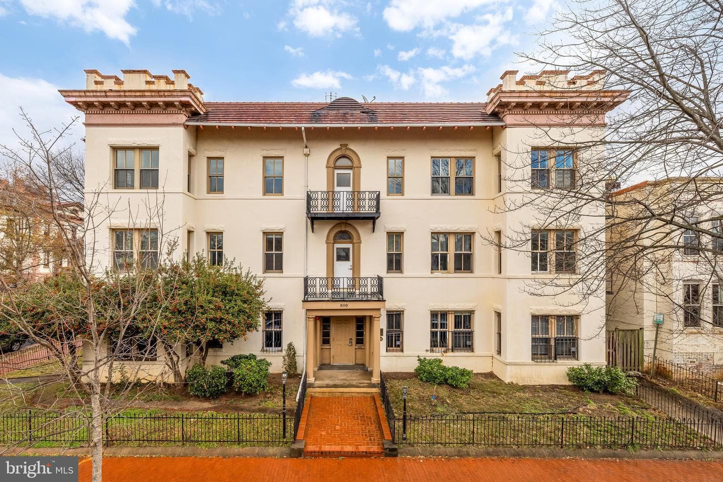 500 9TH STREET