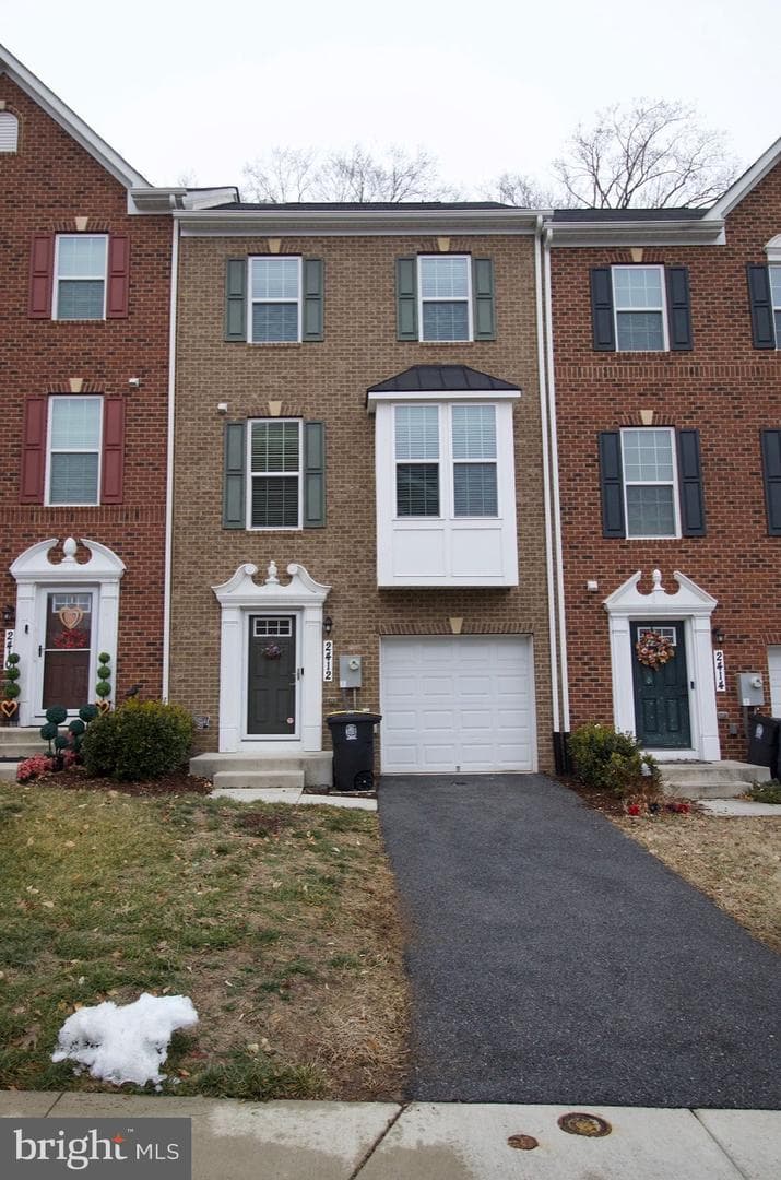2412 AVONDALE OVERLOOK DRIVE