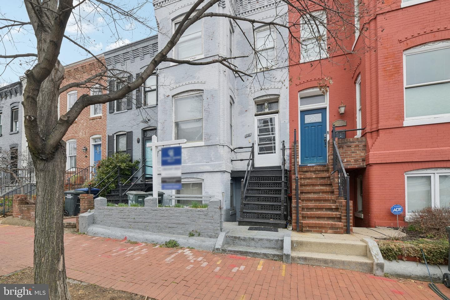 712 4TH STREET