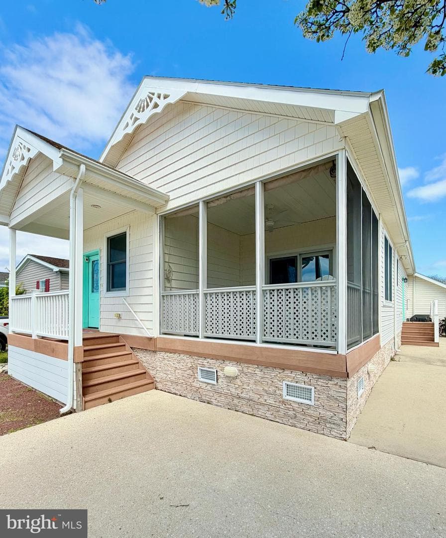 112 SANDY HILL DRIVE