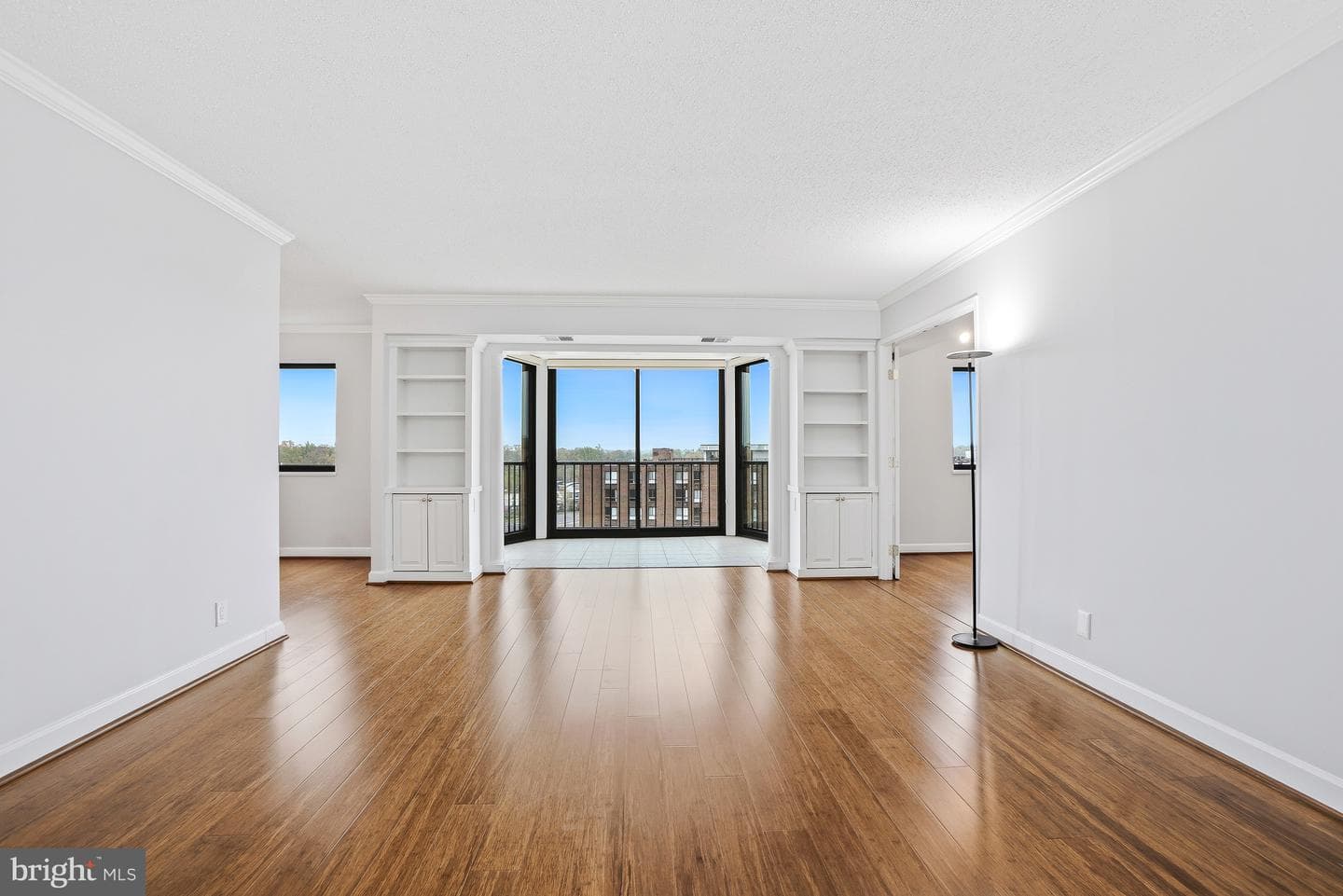 5904 MOUNT EAGLE DRIVE 718