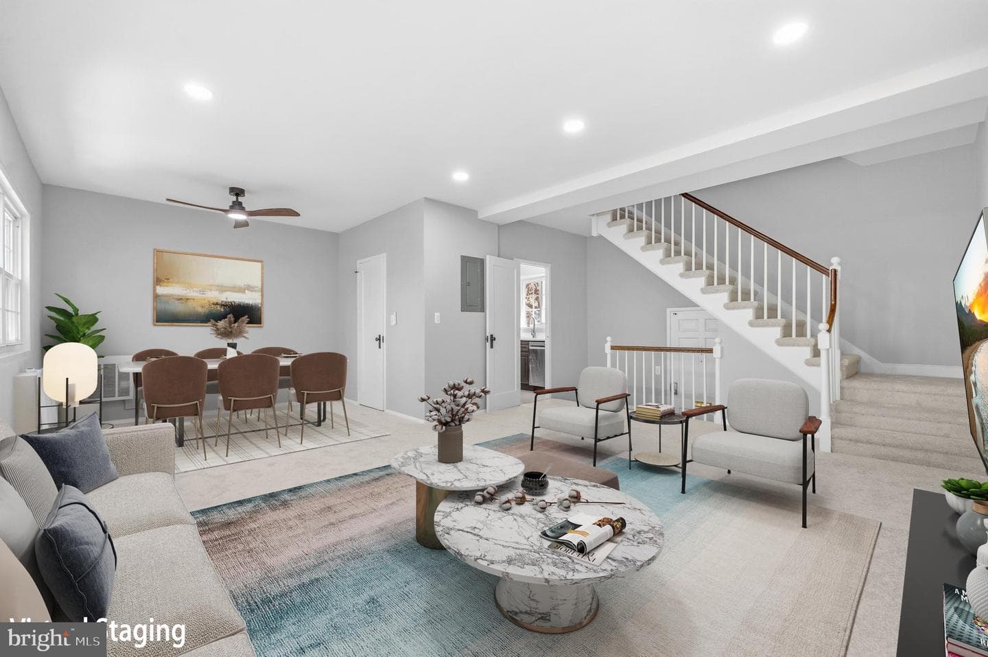 3721 LYONS LANE