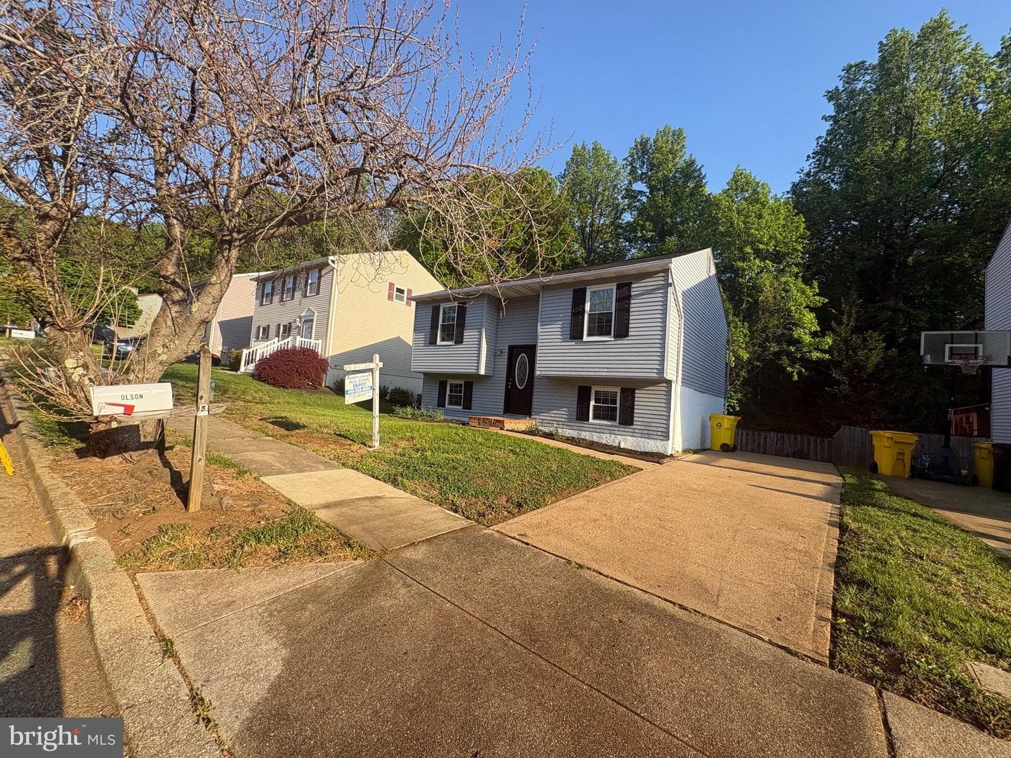 1531 HICKORY WOOD DRIVE